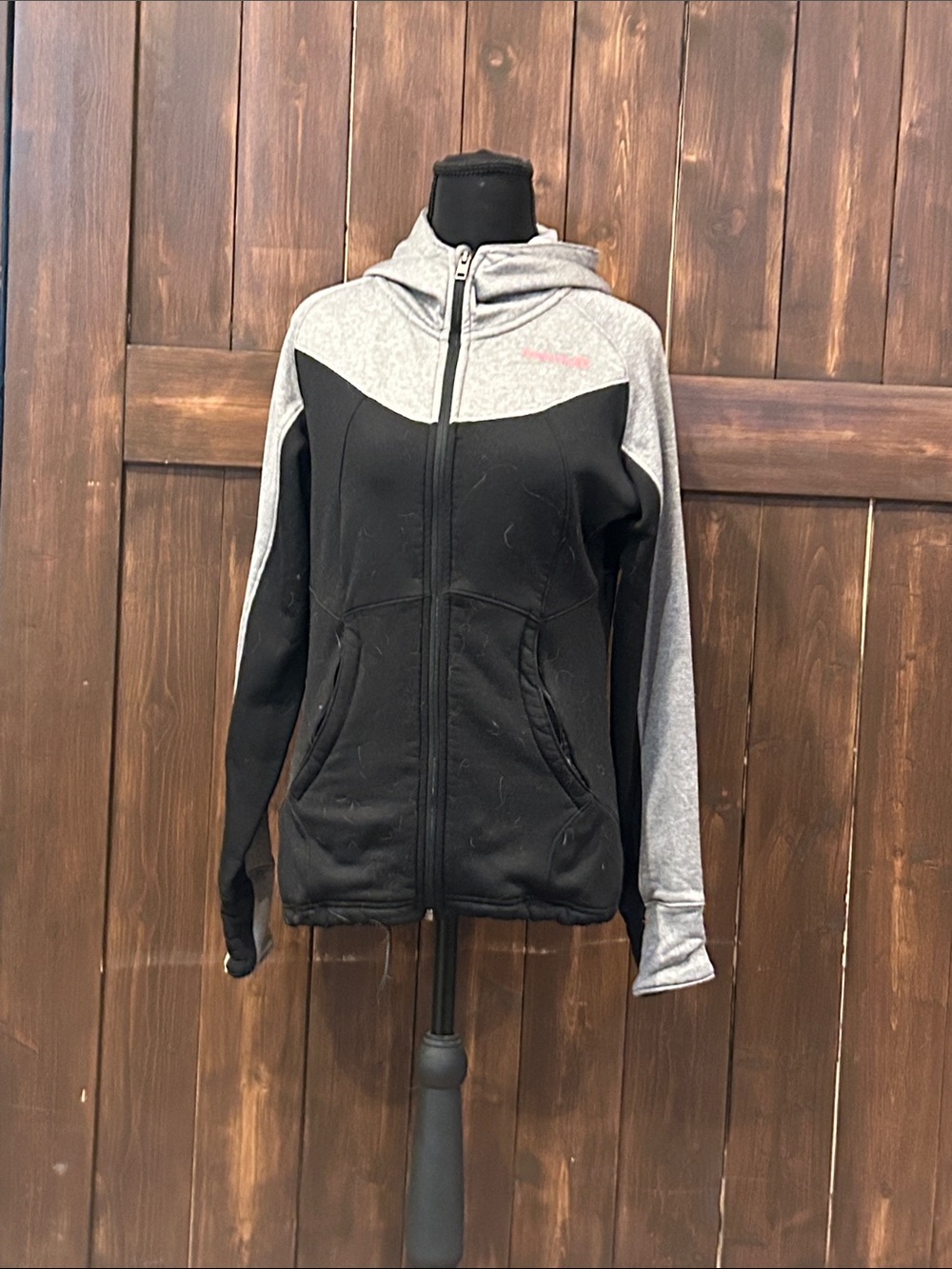 Avalanche Two-Tone Full-Zip Hoodie in Black & Gray